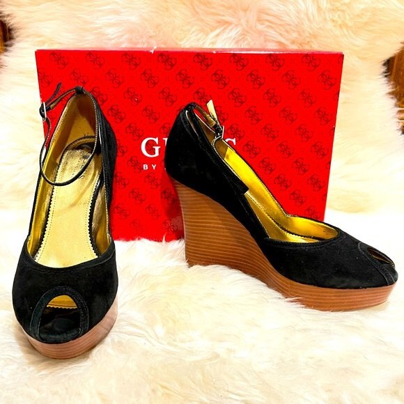 Guess by Marciano Black Suede G-Rice Platform Peep Toe Wedge Sandals Size 8 - Picture 1 of 7